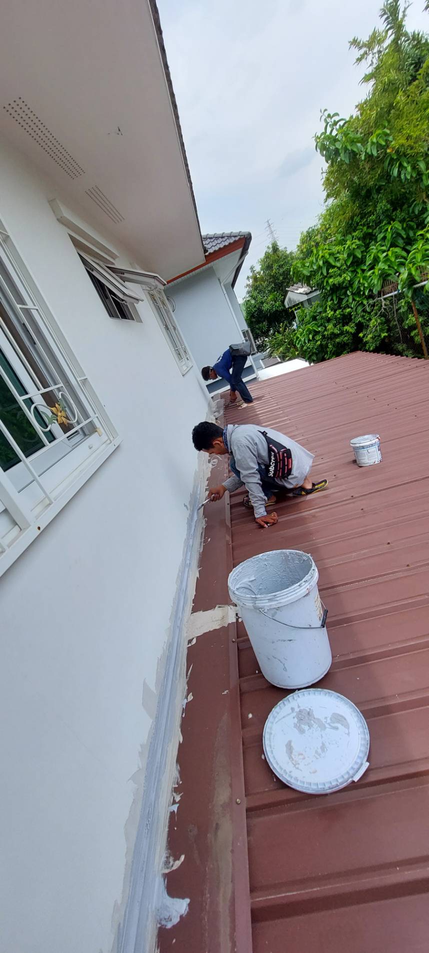 12 - https://ช่างหลังคาไพบูลย์.com | ช่างซ่อมหลังคาไพบูลย์ รับแก้ปัญหา หลังคารั่วซึม ทุกชนิด บ้านพักอาศัย ทางเฮ้าส์ ทาวโฮม บ้านเดี่ยว สำนักงานออฟฟิศ เขตพื้นที่บริการทุกเขต กรุงเทพฯและปริมณฑล